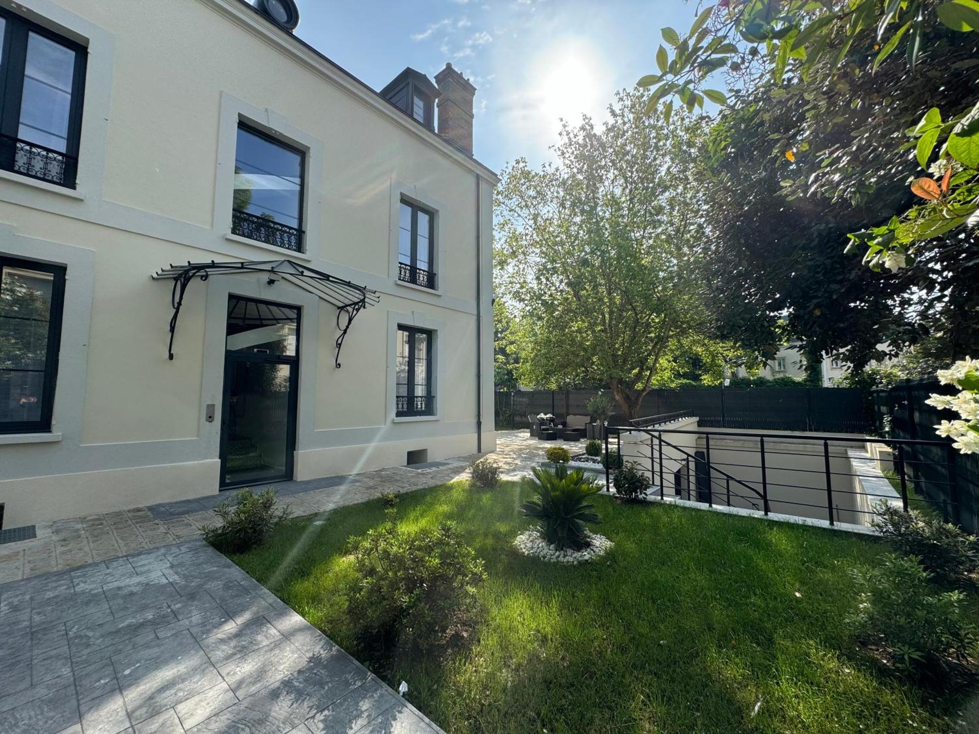 L'Etoile De Seine 77 Appartement 2 Dammarie-lè-Lys Eksteriør billede
